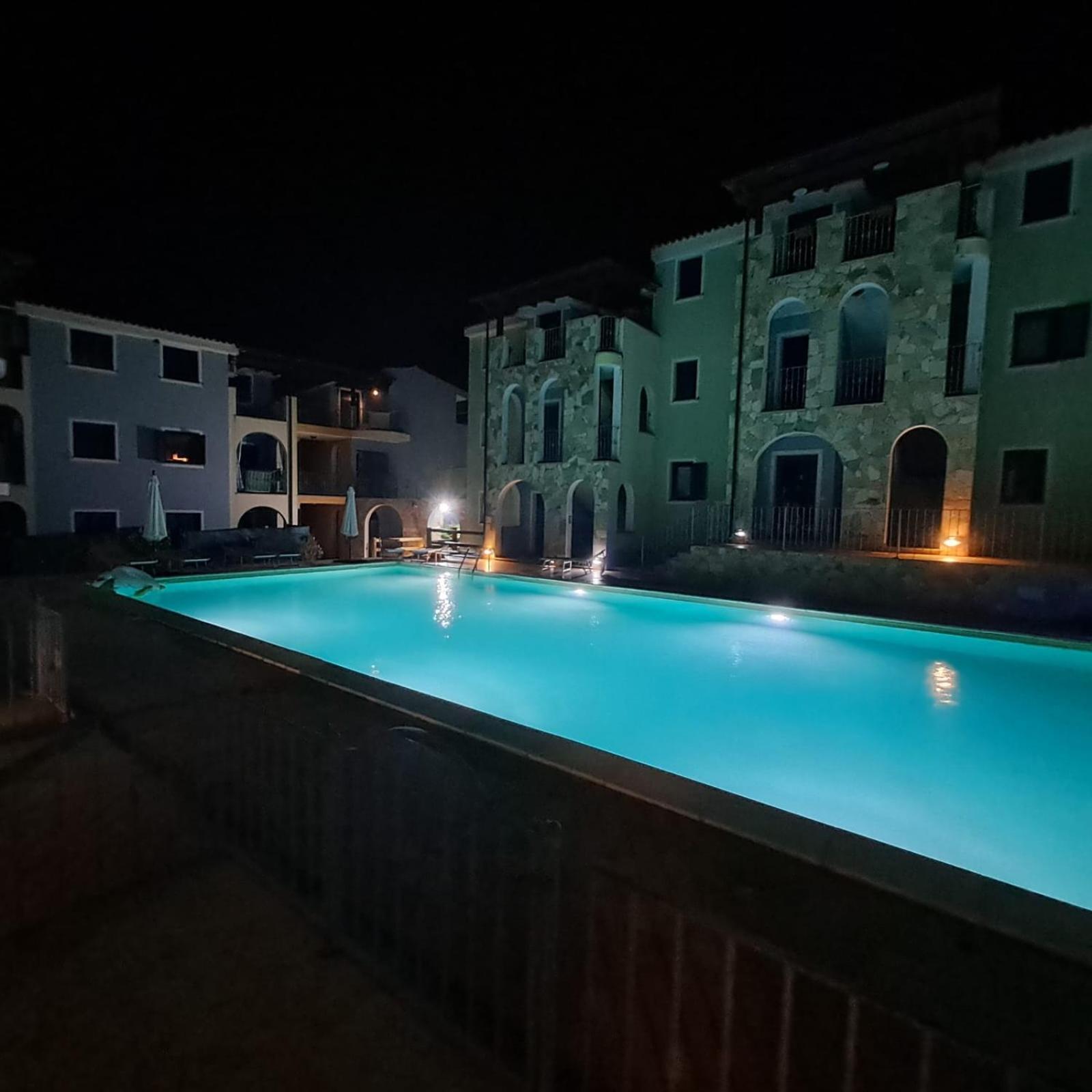 Appartamento Con Piscina วัลเลดอเรีย ภายนอก รูปภาพ