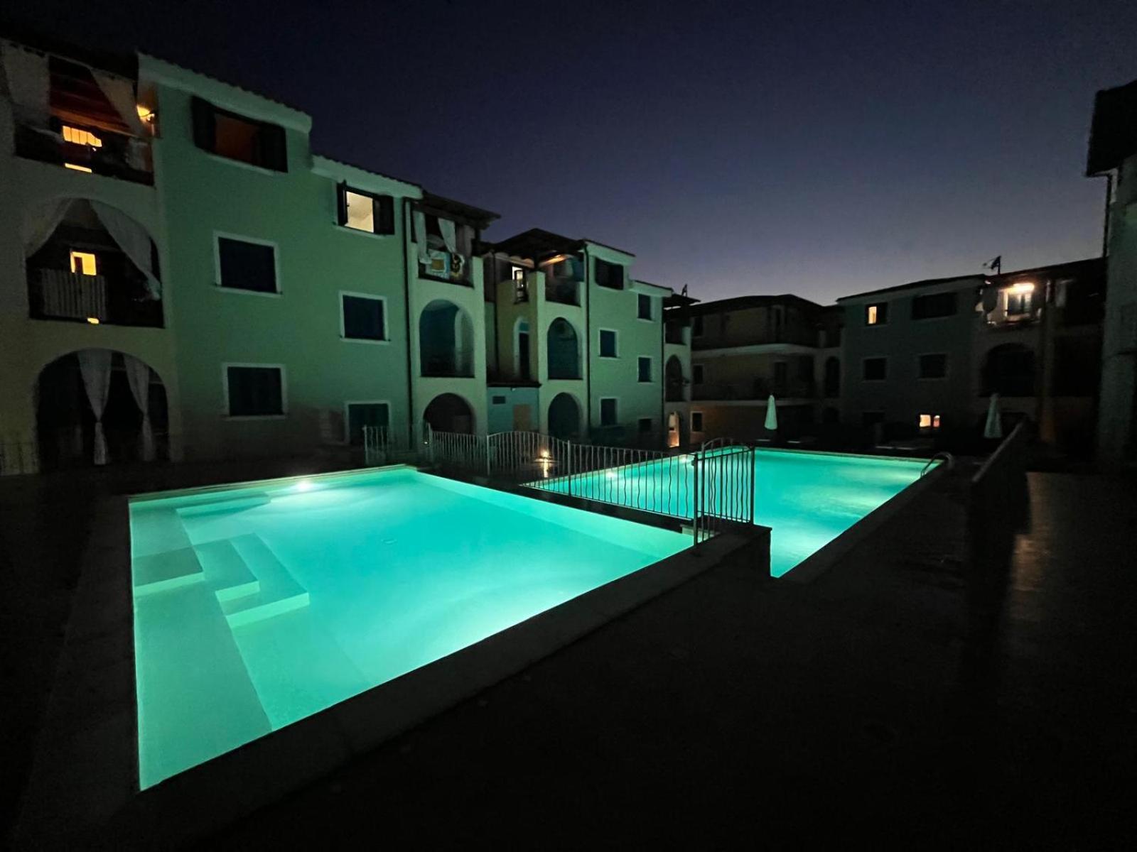 Appartamento Con Piscina วัลเลดอเรีย ภายนอก รูปภาพ